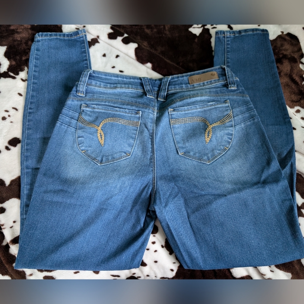 YMI Wanna Betta Butt?! Skinny Jeans!!